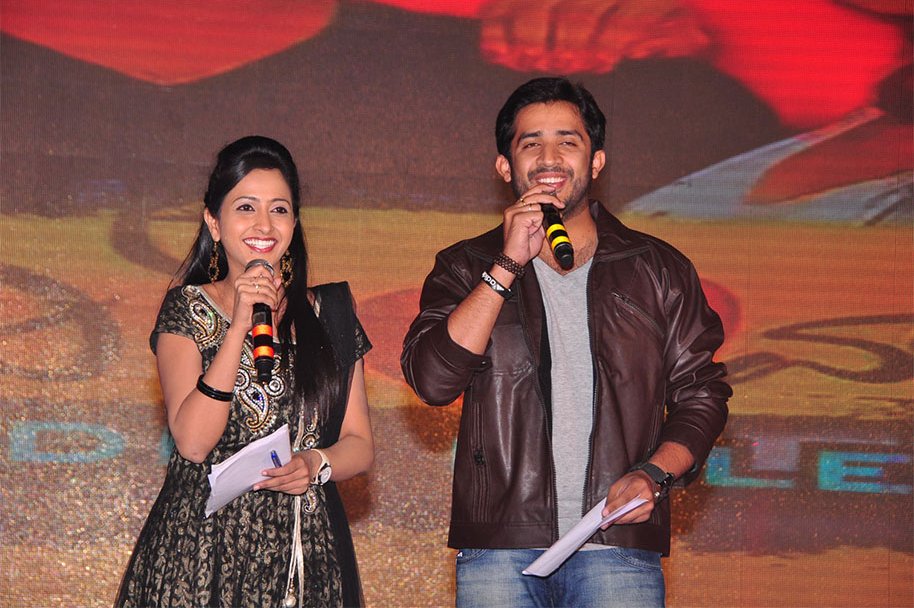 Dil-Deewana-Audio-Launch-by-Kapil-Dev